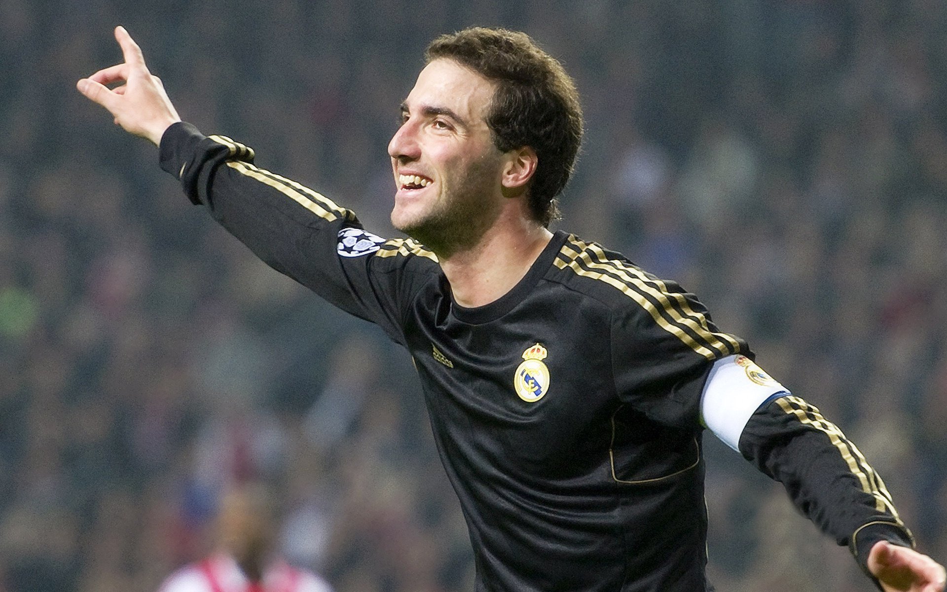 爵士对阵勇士，米切尔的个人人造奇迹全场轰炸！，nba爵士米切尔受伤